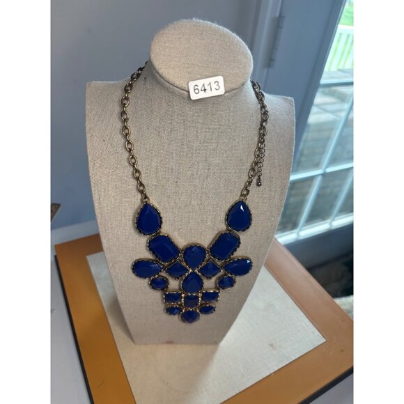 Cobalt Blue Statement Gold-Tone Chain Necklace With Bold Blue Gemstone Accents F - Picture 5 of 7